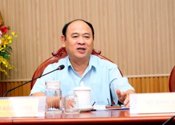 Tiến sĩ Bùi Đặng Dũng: Muốn đạt mục tiêu tăng trưởng cần tập trung đầu tư vào khu công nghiệp