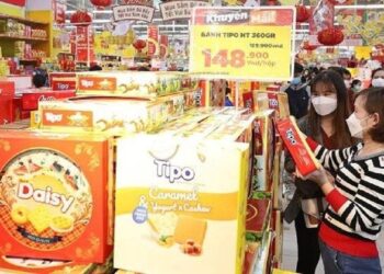 Hàng Việt chiếm ưu thế trên thị trường Tết