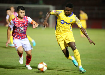 CLB TP.HCM thắng Sông Lam Nghệ An trong trận cầu nhạt nhẽo