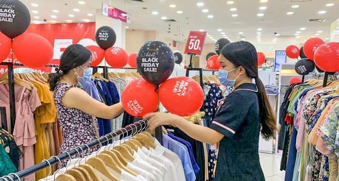 Nghịch lý càng khuyến mãi giá càng tăng