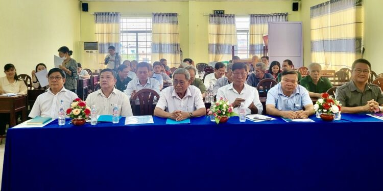 Trung tâm tư vấn pháp luật Toàn Tâm (TTLCC): Thăm và tặng quà cho nạn nhân chất độc da cam/dioxin Thành phố Sóc Trăng (tỉnh Sóc Trăng)