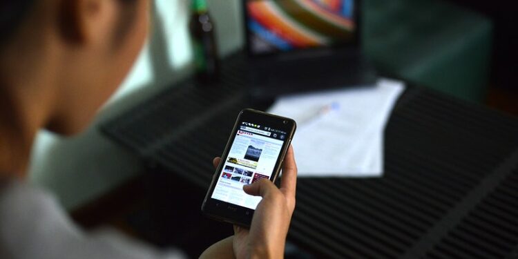 Ông Hồ Minh Sơn – Viện trưởng Viện Nghiên cứu Thị trường – Truyền thông Quốc tế (IMRIC): Doanh nghiệp Tài chính – Ngân hàng mạnh dạn đối mặt với tin giả