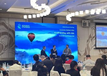 Ngân hàng Standard Chartered Bank dự báo tăng trưởng GDP của Việt Nam đạt mức 6,7% trong năm 2024