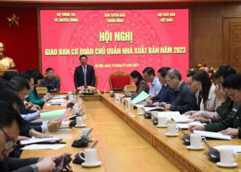 Tăng đầu tư công nghệ để phát triển hệ sinh thái xuất bản