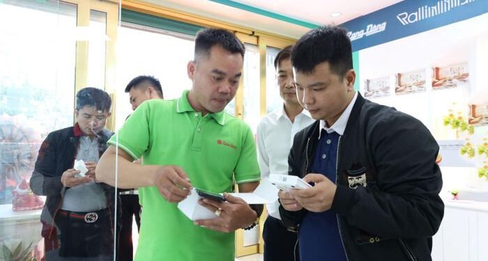 Doanh nghiệp chuyển đổi số để làm chủ ‘cuộc chơi’