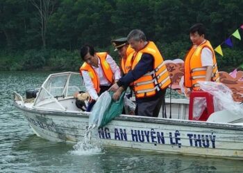 Lễ hội thả cá đầu xuân ở Quảng Bình có ý nghĩa tâm linh và góp phần bảo vệ môi trường