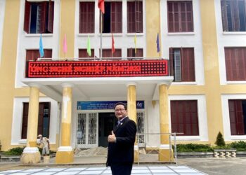 Ông Hồ Minh Sơn – Viện trưởng Viện Nghiên cứu Thị trường – Truyền thông Quốc tế “IMRIC”: Người nổi tiếng cần gắn “Trách nhiệm xã hội’ trước phát ngôn của mình