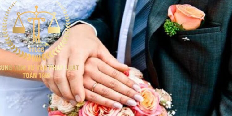 Trung tâm tư vấn pháp luật Toàn Tâm (TTLCC): Người hưởng án treo vẫn được kết hôn – Người 58 tuổi vẫn đủ điều kiện lái xe hạng D