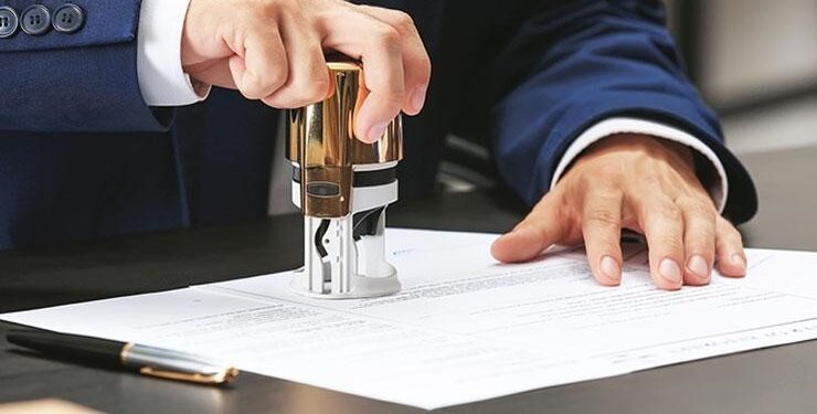 Những thuận lợi và khó khăn khi làm công chứng viên