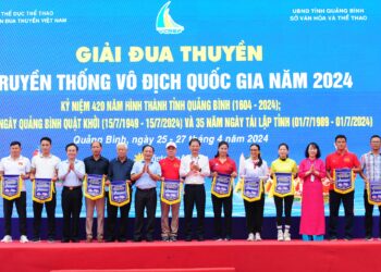 Quảng Bình: Khai mạc giải Đua thuyền truyền thống vô địch Quốc gia năm 2024