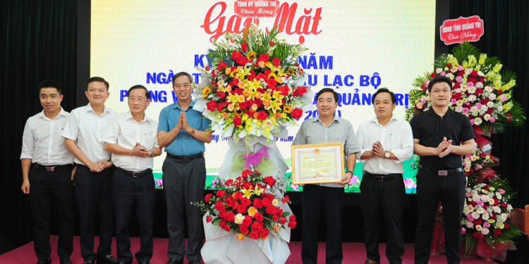 Trọng thể Lễ kỷ niệm 10 năm thành lập Câu lạc bộ Phóng viên thường trú Quảng Trị