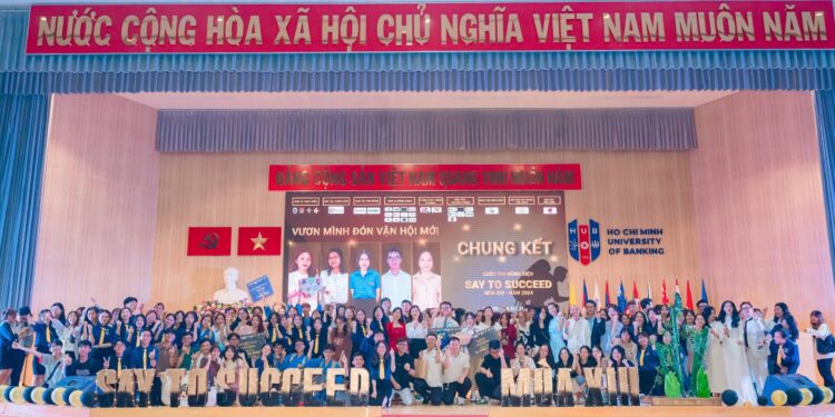 Nhiều KOLs xuất hiện tại Cuộc thi Hùng biện Tiếng Việt lớn nhất Việt Nam dành cho sinh viên Say To Succeed