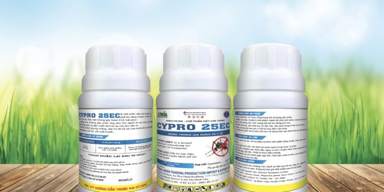 Công ty CPTM SX – XNK Otuksa Nhật Bản vừa cho ra mắt sản phẩm Chế phẩm diệt muỗi thế hệ mới CYPRO 25EC