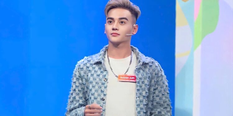 Phương Duy Thành được ca sĩ Quốc Đại nhận làm học trò là ai?