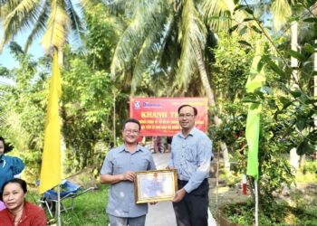 Bình Đại (Bến Tre): Khánh thành, đưa vào sử dụng cầu dân sinh tại xã Phú Long