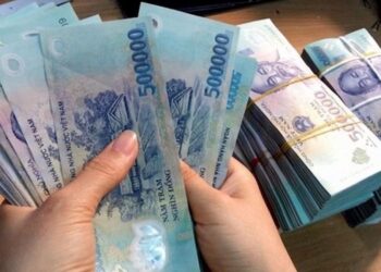 Có tiền nhàn rỗi ‘bỏ’ vào đâu để sinh lời trong 9 ngày nghỉ Tết?