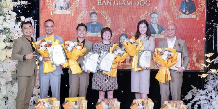 Công ty TNHH Đất Gốc (Khánh Hoà): Hội nghị tổng kết năm 2024 và Triển khai phương hướng kinh doanh năm 2025