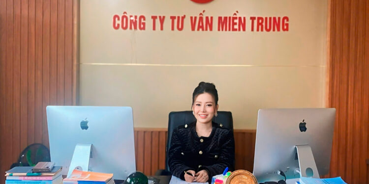 Á hậu 1 Hồ Thị Phương Linh tổ chức tiệc thân mật tri ân sâu sắc đến gia đình, bạn bè và người thân