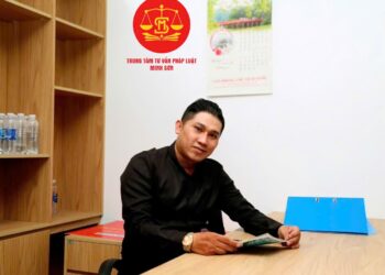 Ông Phạm Trắc Long – GĐ Trung tâm tư vấn pháp luật Minh Sơn: Không đủ điều kiện đăng ký thường trú, tạm trú, có làm được thẻ căn cước – Chuyển nơi đăng ký thường trú cho con, cha mẹ có phải chuyển cùng?