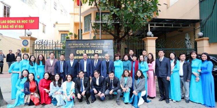 Bộ trưởng Bộ VHTTDL Nguyễn Văn Hùng: Quản lý nhà nước về báo chí để kiến tạo cho sự phát triển