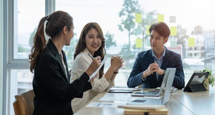 Vì sao nhiều người tin theo các khóa học kinh doanh?