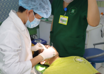 ThS. BS. Nguyễn Quang Tiến – GĐ Trung tâm CĐS Y tế Viện IMRIC; CEO BV RHM SG chia sẻ cách nhận biết sâu răng giai đoạn sớm