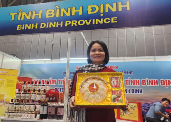 Bình Định đưa đặc sản đất võ đến với Hội chợ Hàng Việt Nam tiêu biểu xuất khẩu 2025