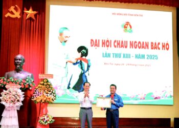 TS. Hồ Minh Sơn vinh dự tiếp tục nhận bằng khen của Chủ tịch UBND Bến Tre năm 2025