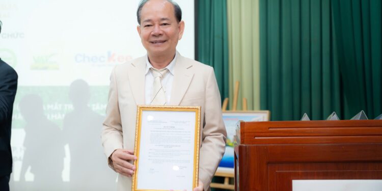 Hiệp hội VFAEA: Ra mắt Trung tâm “Chăm sóc sức khỏe Doanh nhân” và kết nạp hội viên mới