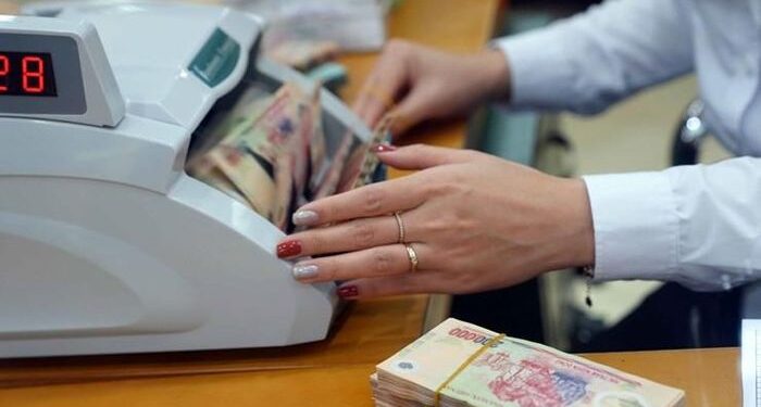 Có 100 triệu đồng gửi ngân hàng hiện nhận được bao nhiêu tiền lãi?