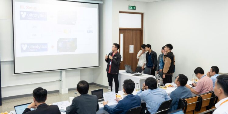 Cuộc Thi Innoworks 2025: Chào đón hơn gần 50 đội tham gia vòng sơ loại