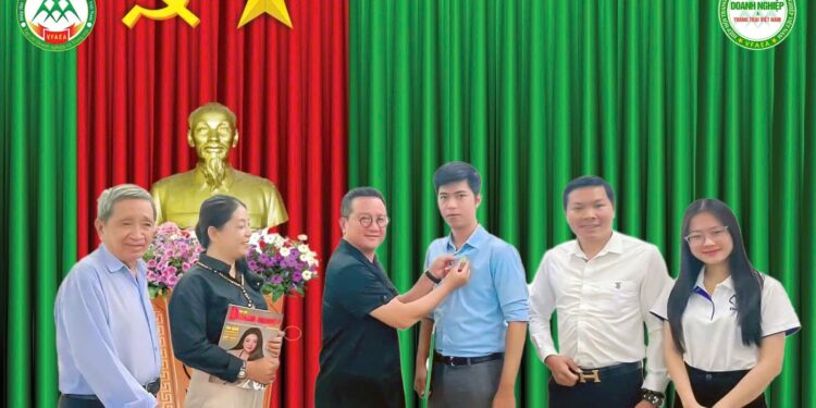 Hiệp hội VFAEA; Viện IRLIE; Tạp chí Doanh nghiệp và Trang trại Việt Nam gặp gỡ, làm việc với Công ty TNHH Nông nghiệp Nhà Bè