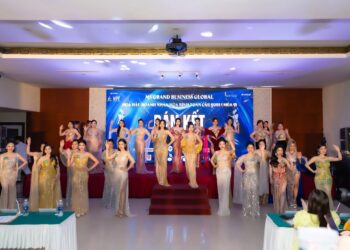 Top 35 thí sinh sải bước tự tin và tỏa sáng trong đêm bán kết “Hoa hậu Doanh nhân Hoà bình toàn cầu 2025”