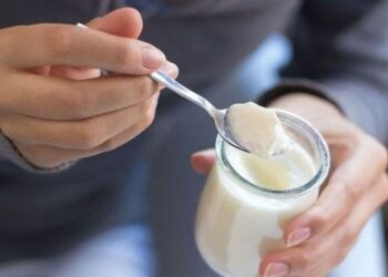 6 lợi ích của việc ăn sữa chua vào buổi tối