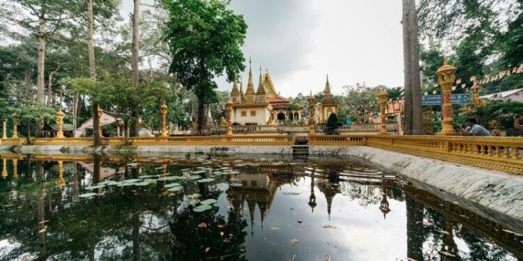 Ngành du lịch Trà Vinh mang đậm nét văn hoá, từng bước chuyển mình góp phần phát triển kinh tế