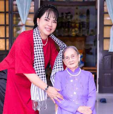 Nghệ nhân kim hoàn Quốc gia Hồ Thị Thanh Hương: Hành trình về với đất thiêng Quảng Trị