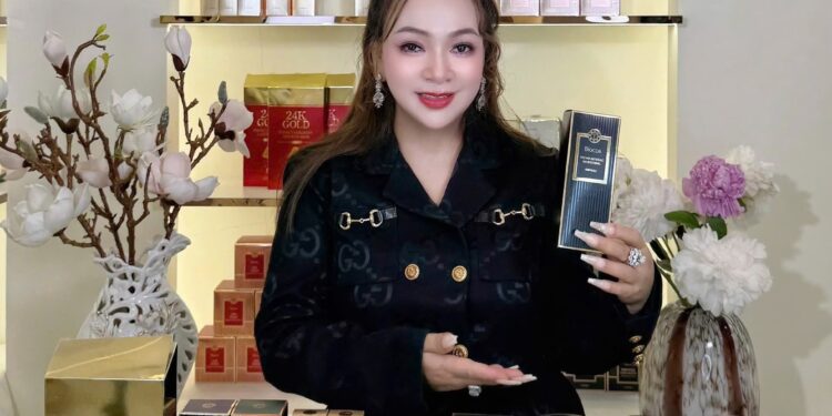 Tập đoàn Calgary thăm, làm việc với Tập đoàn Aiqi Biotechnology Co.,Ltd., tại Trung Quốc