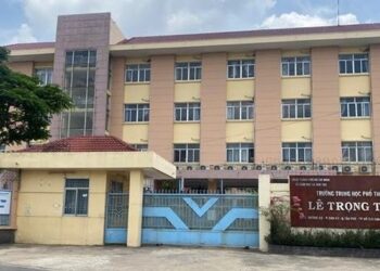 Vì sao hiệu trưởng trường THPT Lê Trọng Tấn vẫn chưa bị xử lý, sau khi thanh tra Sở GD&ĐT có kết luận?