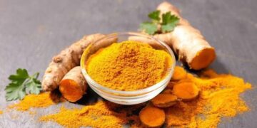 Kết hợp tỏi và nghệ – Bí quyết tăng sức đề kháng bảo vệ sức khỏe