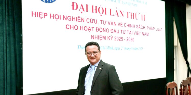 TS. Hồ Minh Sơn – Phó Chủ tịch Hiệp hội AVRCIPL, Viện trưởng Viện IMRIC phân tích tình huống tác động tới lãi suất cho vay?