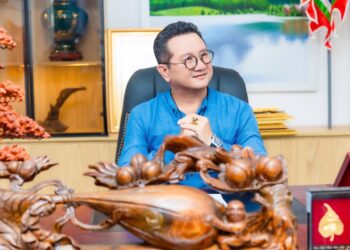 TS. Hồ Minh Sơn phân tích yếu tố pháp lý liên quan vụ người đàn ông xăm trổ đánh dã man phụ nữ ở chung cư Hà Nội và nhóm nữ sinh vây đánh bạn ở Cần Thơ?