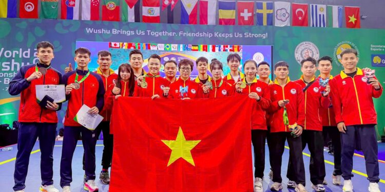 Võ sĩ Quảng Ngãi Đinh Văn Tâm giành Huy chương Bạc tại Giải vô địch Wushu Thế giới 2025