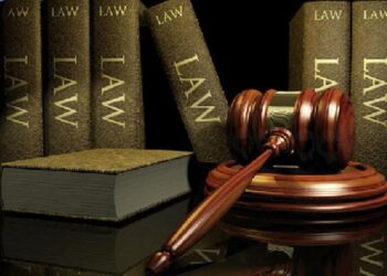 Tình huống pháp lý dành cho đối tượng ‘thông chốt’ bảo vệ sự kiện A80 – Thấy người khác nhảy cầu, đứng quay clip không can ngăn, có bị xử lý?