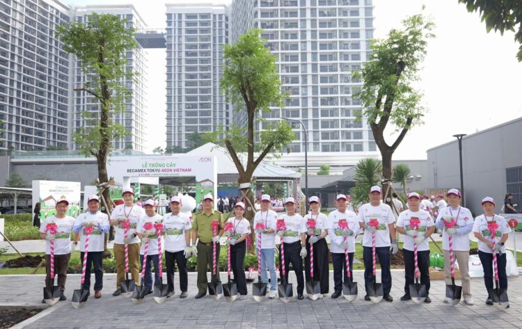 BECAMEX TOKYU VÀ AEON VIỆT NAM TỔ CHỨC NGÀY HỘI TRỒNG CÂY “CÁNH RỪNG QUÊ HƯƠNG” TẠI MIDORI PARK SQUARE