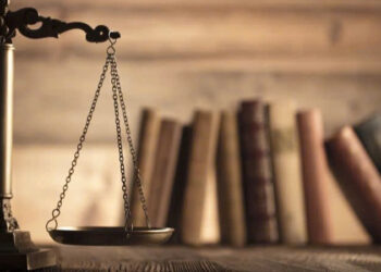 Tình huống pháp lý liên quan diễn viên Trương Ngọc Ánh và nữ hiệu trưởng Doãn Thị Lệ Xuân