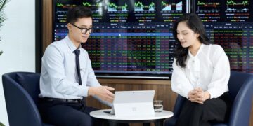 Thị trường chứng khoán bước sang tháng 12 với kỳ vọng hồi phục rõ nét