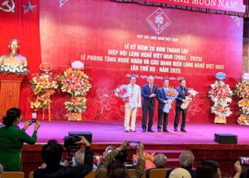 Ông Hồ Minh Sơn – Viện trưởng Viện Nghiên cứu Thị trường – Truyền thông Quốc tế được tín nhiệm bầu làm Phó Chủ tịch Hiệp hội Làng nghề Việt Nam