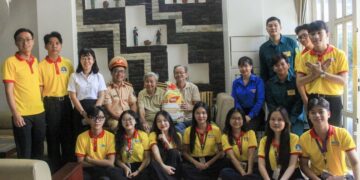 Trạm CSGT Đa Phước Thăm và tặng quà cho nhiều Đảng viên cao tuổi đảng, các bậc lão thành cách mạng