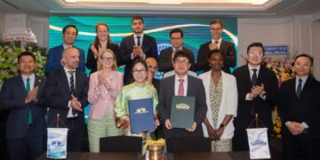 TẬP ĐOÀN NHỰA BÌNH THUẬN – DOANH NGHIỆP NHỰA ĐẦU TIÊN PHÁT HÀNH TRÁI PHIẾU XANH