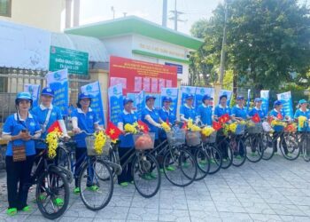 PHỤ NỮ PHƯỜNG AN HỘI VÀ PHƯỜNG SƠN ĐÔNG NHỮNG “SỨ GIẢ” TUYÊN TRUYỀN BẦU CỬ TẬN TỤY, SÁNG TẠO